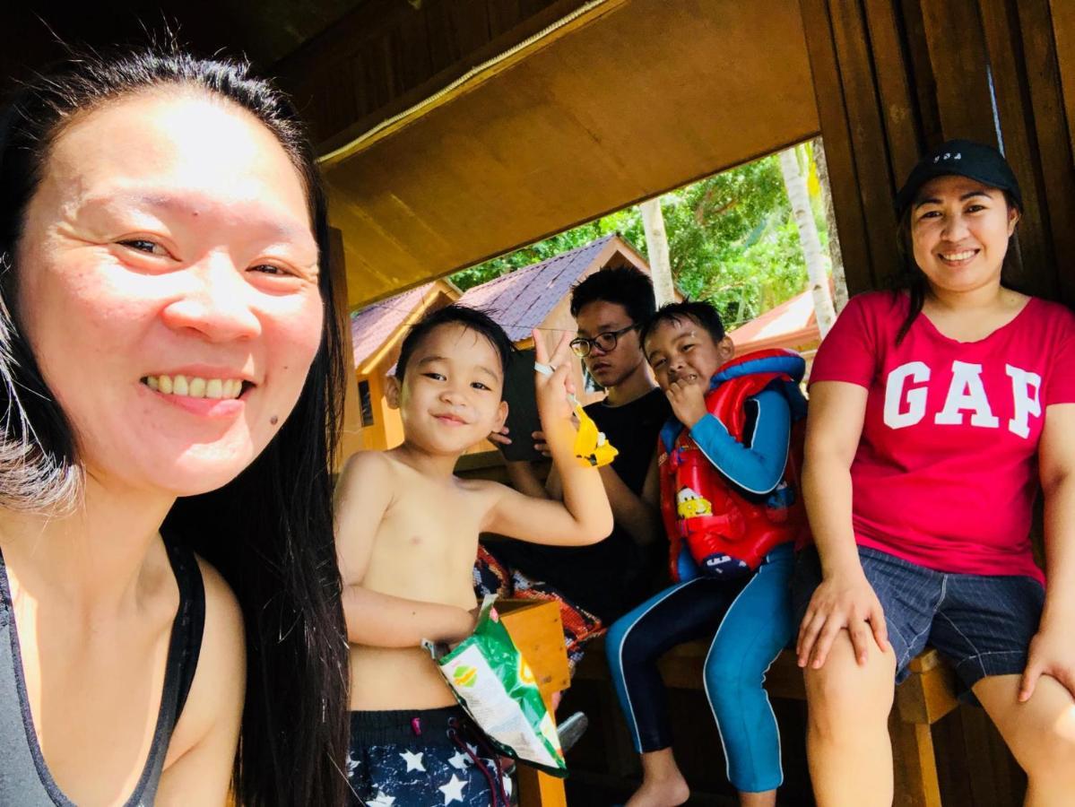 Aundanao Oasis Beach Samal Esterno foto