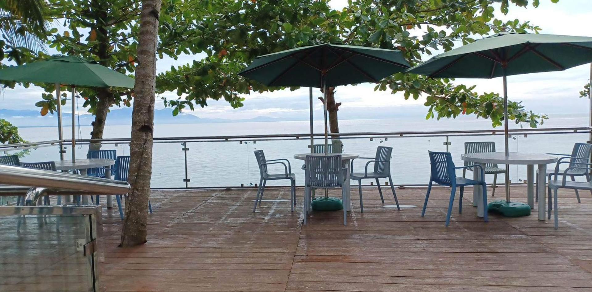 Aundanao Oasis Beach Samal Esterno foto