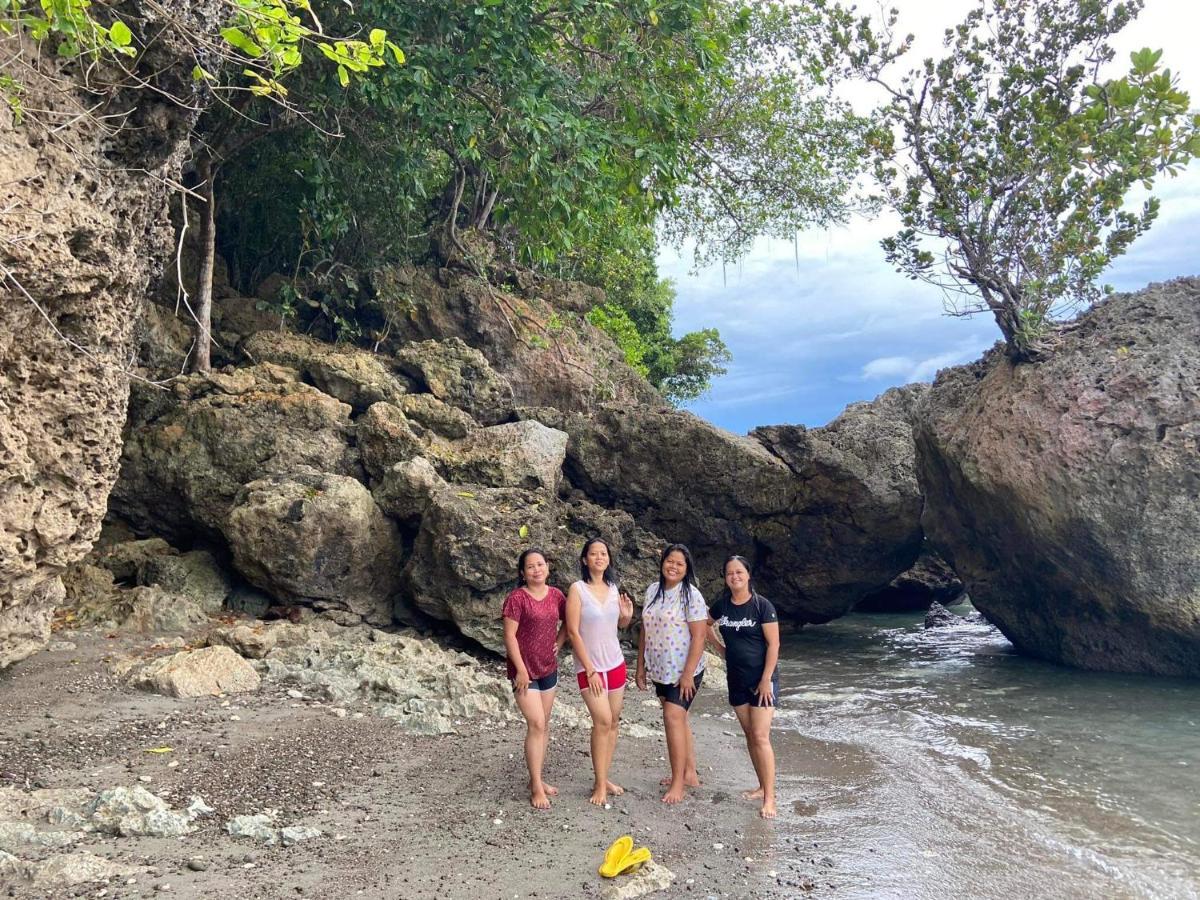 Aundanao Oasis Beach Samal Esterno foto